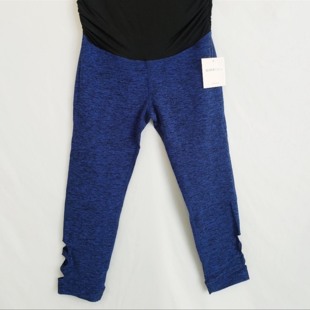 NWOT Beyond the Bump Cropped Leggings